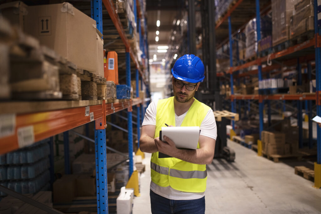 RFID na prática: como a tecnologia transforma o controle de ativos Tecnologia RFID