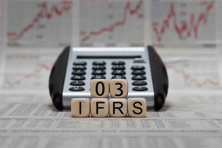 IFRS 03