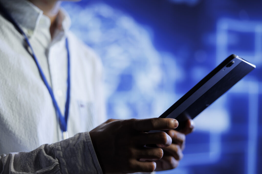 RFID na prática: como a tecnologia transforma o controle de ativos Tecnologia RFID